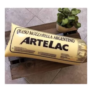 Mozzarella Artelac En Trozos X 1 Kg